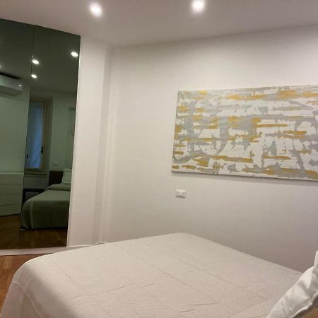 Casa Vercelli Delizioso Bilocale Moderno Nella Vecchia Milano Εξωτερικό φωτογραφία