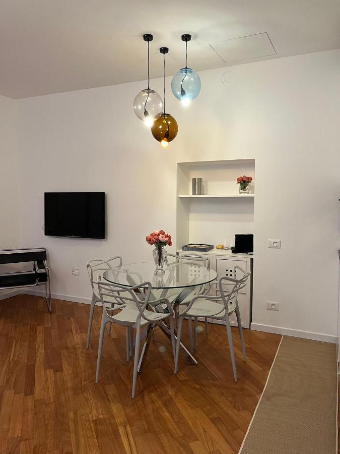 Casa Vercelli Delizioso Bilocale Moderno Nella Vecchia Milano Εξωτερικό φωτογραφία