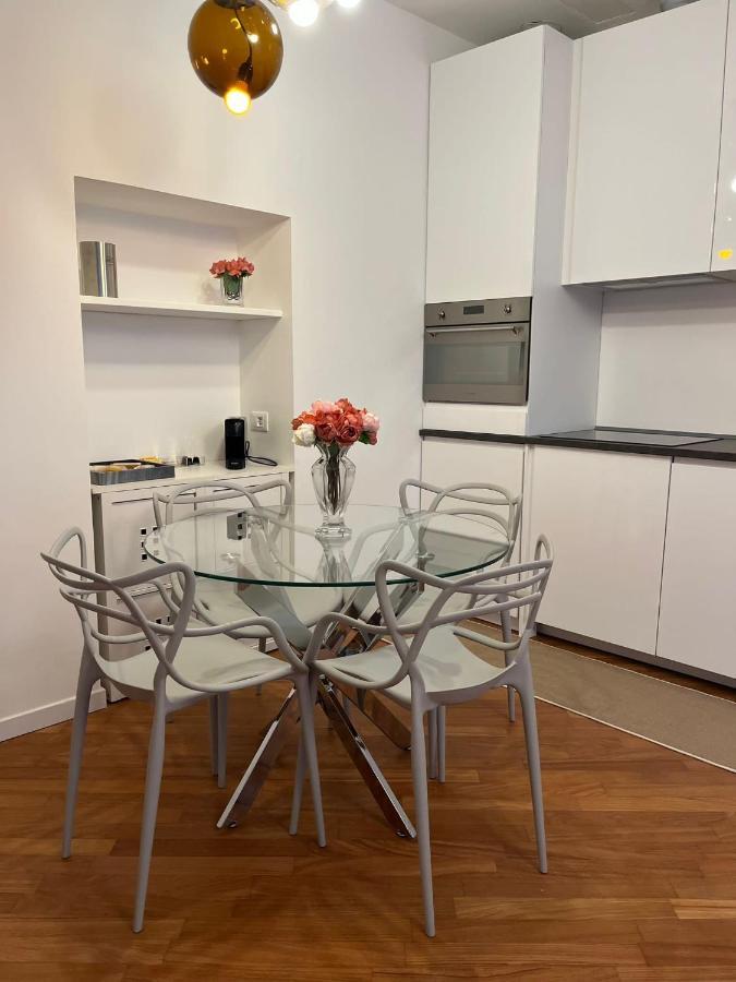 Casa Vercelli Delizioso Bilocale Moderno Nella Vecchia Milano Εξωτερικό φωτογραφία