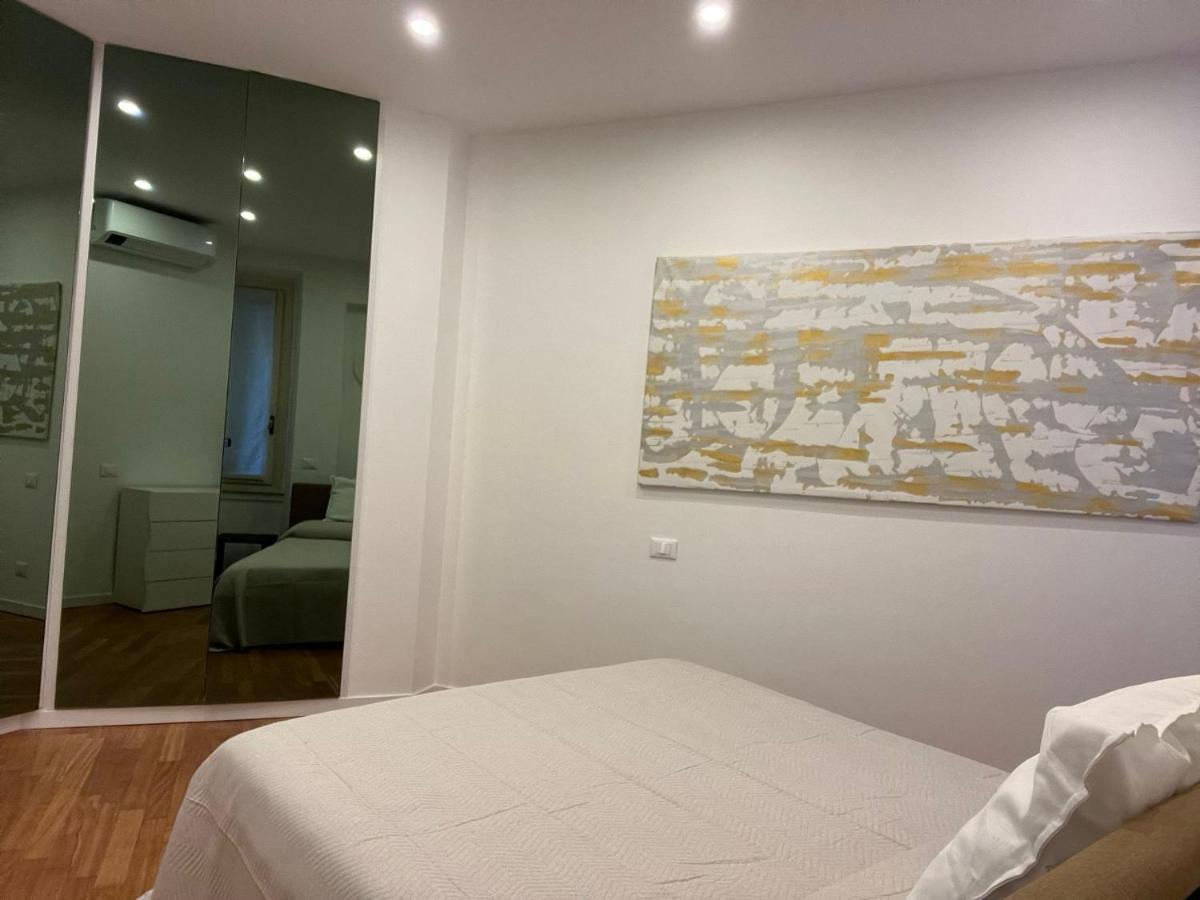 Casa Vercelli Delizioso Bilocale Moderno Nella Vecchia Milano Εξωτερικό φωτογραφία
