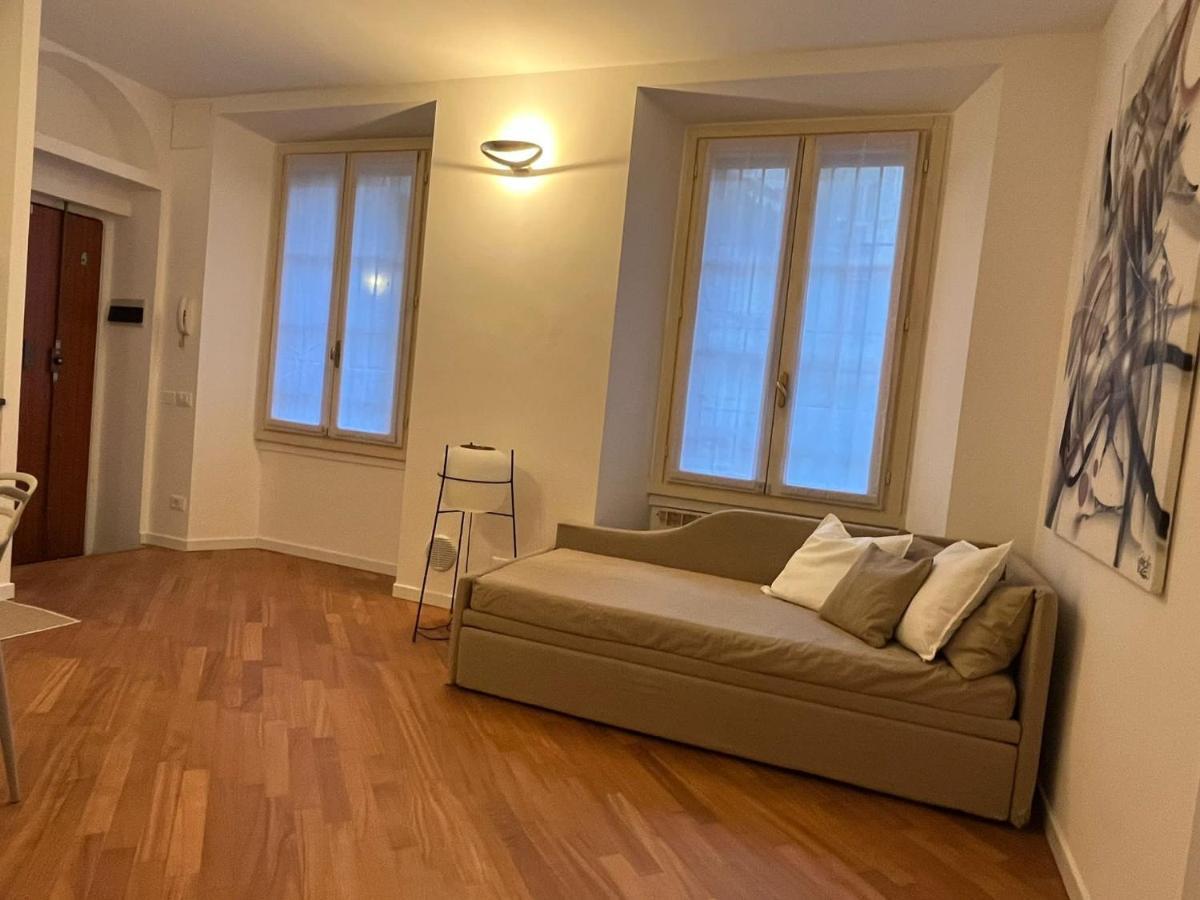 Casa Vercelli Delizioso Bilocale Moderno Nella Vecchia Milano Εξωτερικό φωτογραφία